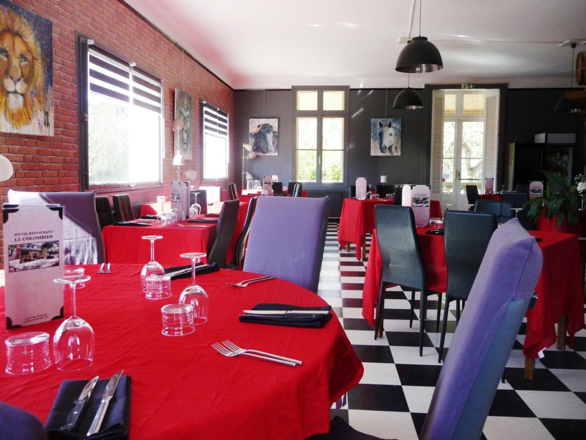 Hotel Restaurant Le Colombier Remoulins Exteriér fotografie